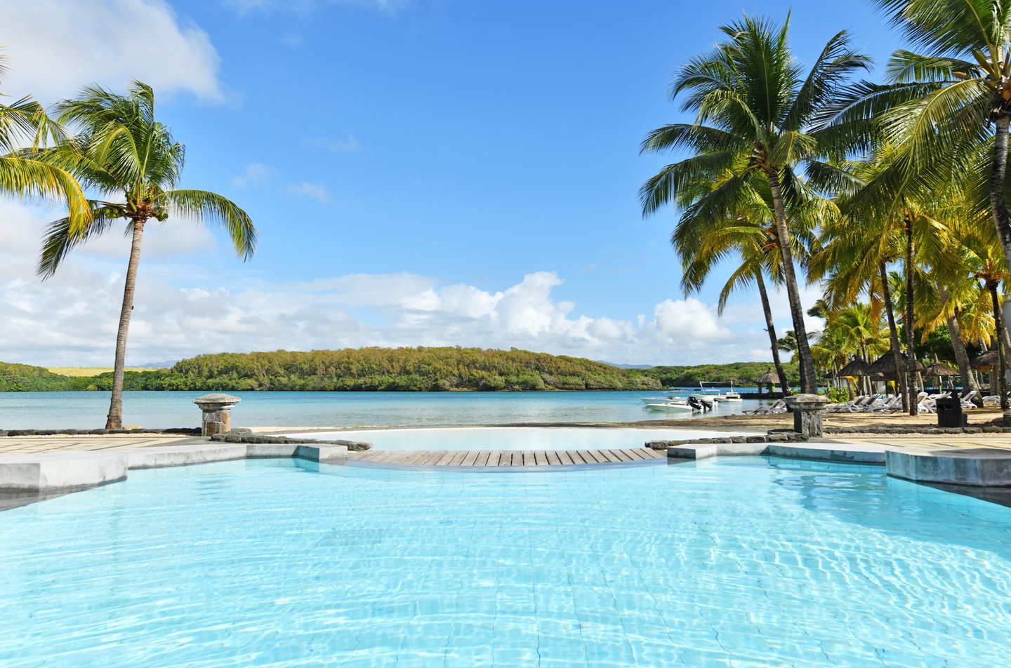 Beachcomber Shandrani Mauritius *HONEYMOON DEAL 2025*