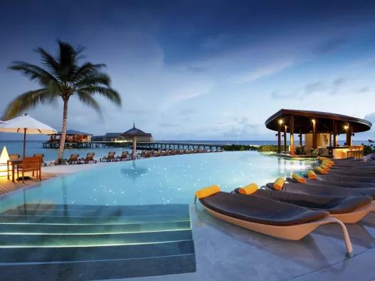 Centara Grand Lagoon Maldives