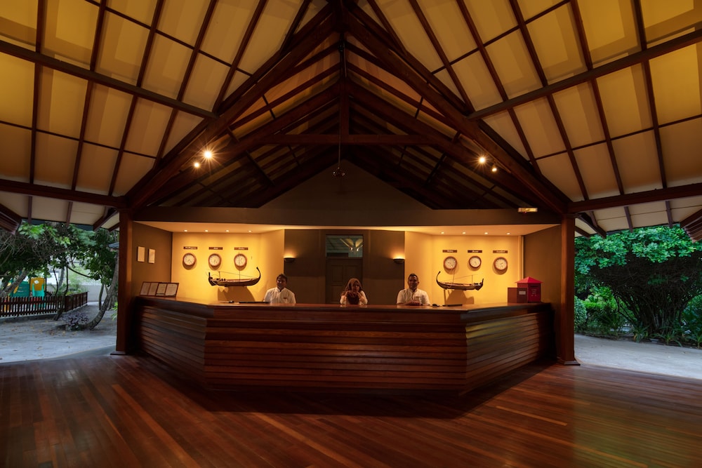 Adaaran Select Meedhupparu - Maldives