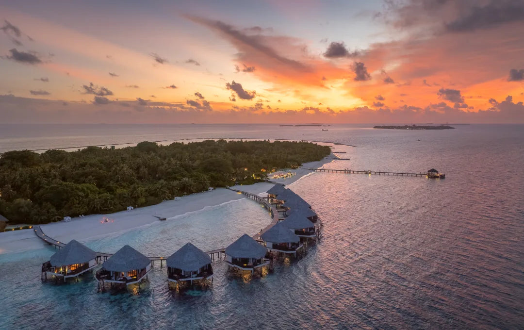 Adaaran Select Meedhupparu - Maldives