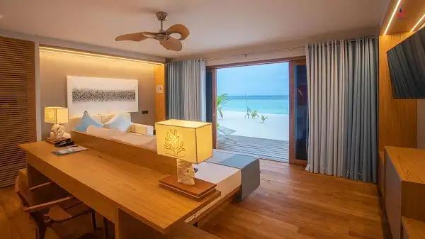 Cinnamon Velifushi Maldives