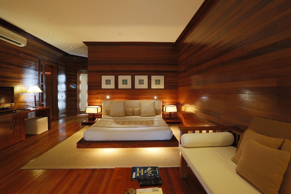 Adaaran Select Meedhupparu - Maldives