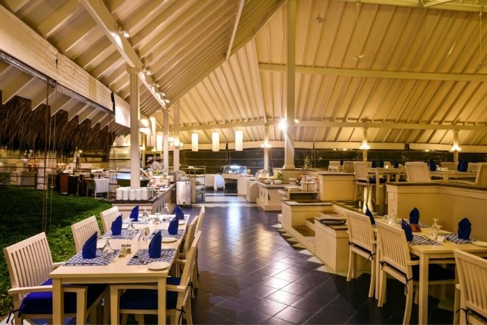 Adaaran Club Rannalhi Maldives